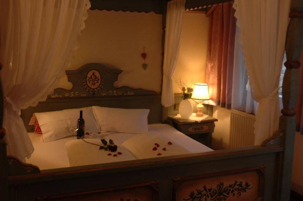 Hotel Gasthaus Schwarzenstein Ginzling Dış mekan fotoğraf