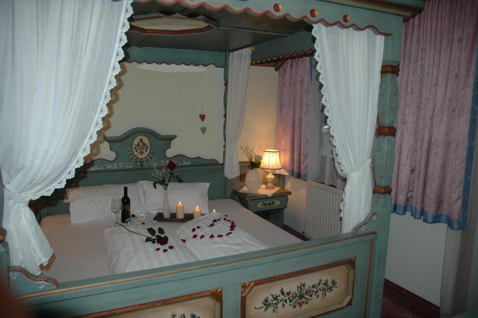 Hotel Gasthaus Schwarzenstein Ginzling Dış mekan fotoğraf
